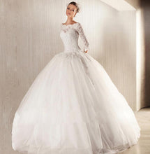 Load image into Gallery viewer, Angel Wedding Dress French Lace Long Sleeve Princess Bride Spring Trailing Wedding Dress