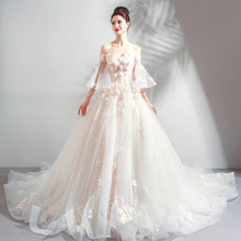 Load image into Gallery viewer, Luxury Wedding Dress The Bride Sweetheart Lace Appliques A-line Beading Sweep Train Wedding Gown Wedding Dress