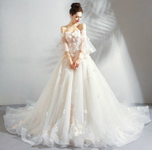 Load image into Gallery viewer, Luxury Wedding Dress The Bride Sweetheart Lace Appliques A-line Beading Sweep Train Wedding Gown Wedding Dress