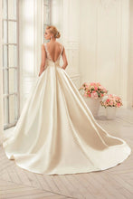 Load image into Gallery viewer, Satin Wedding Dresses Ball Gown real photo white &amp; Ivory elegant Bridal Dress Open Back Wedding Dresses
